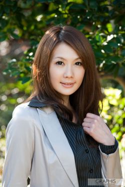 西条琉璃冲田杏梨三人